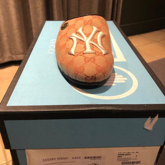 Gucci MLB NY Yankees Mule/Slides main image 7